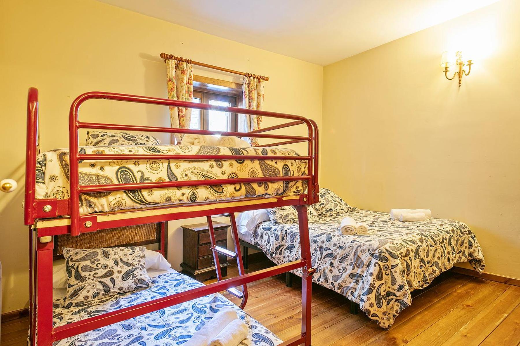 Baqueira Apartamentos Cota 1700 Tranquilidad Экстерьер фото